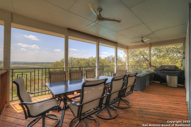 Image 38 of 73 For 3811 Potters Creek