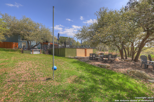 Image 52 of 73 For 3811 Potters Creek