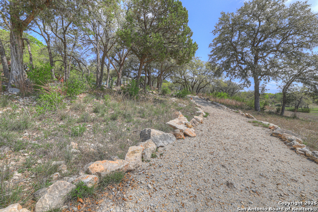 Image 60 of 73 For 3811 Potters Creek
