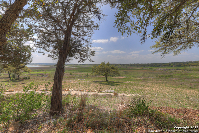 Image 63 of 73 For 3811 Potters Creek