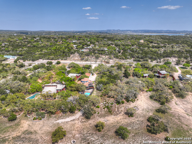 Image 69 of 73 For 3811 Potters Creek