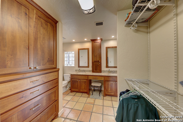 Image 24 of 76 For 647 Blue Sage Loop