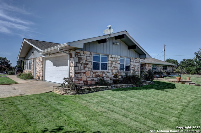 Image 45 of 76 For 647 Blue Sage Loop