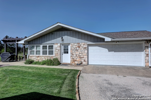 Image 47 of 76 For 647 Blue Sage Loop