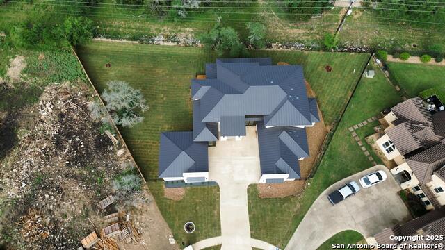 Image 8 of 14 For 303 Pleasant Knoll