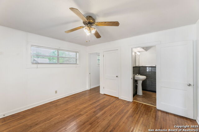 Listing photo id 18 for 2804 Avenue I