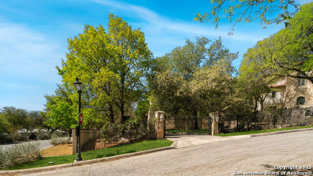 Image 2 of 15 For 728 Garraty Circle