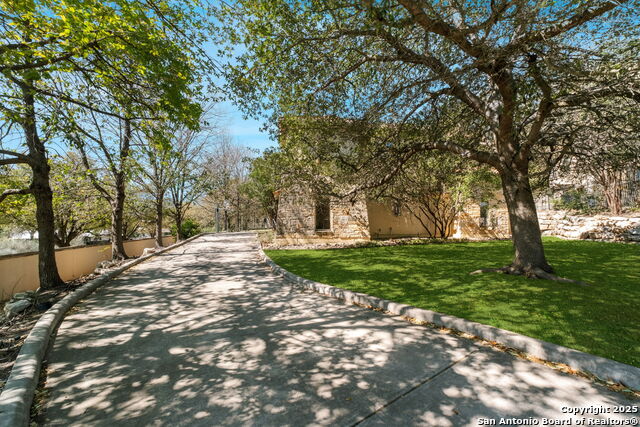 Image 4 of 15 For 728 Garraty Circle