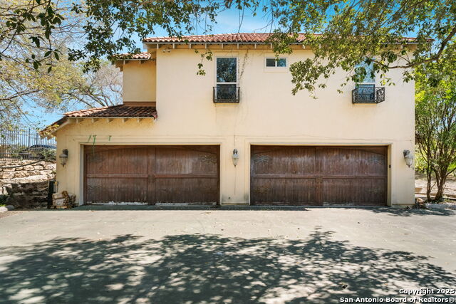 Image 7 of 15 For 728 Garraty Circle