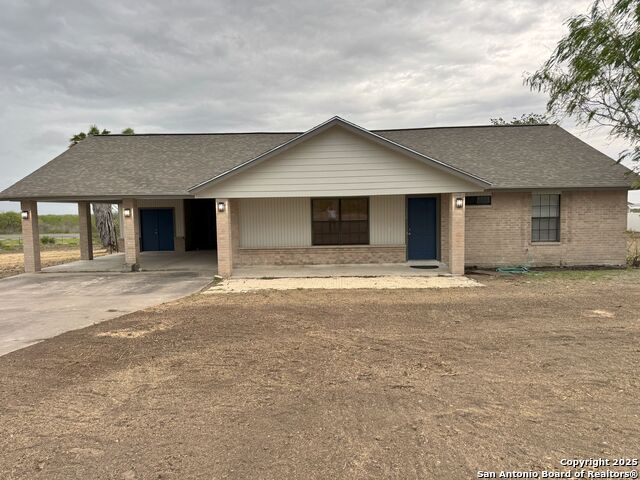 Details for 136 Lakeview Trace, Three Rivers, TX 78071