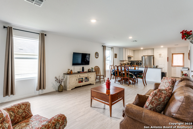 Image 9 of 27 For 9223 Honey Mesquite
