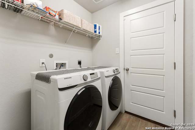 Image 21 of 25 For 10535 Pablo Way