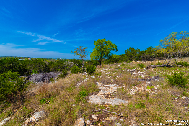 Image 13 of 33 For 231 Greystone