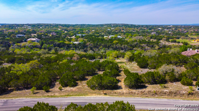 Image 23 of 33 For 231 Greystone