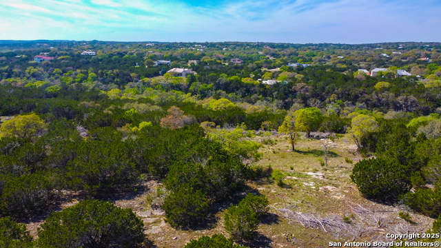 Image 26 of 33 For 231 Greystone