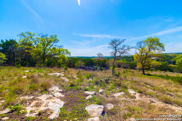 Image 3 of 33 For 231 Greystone