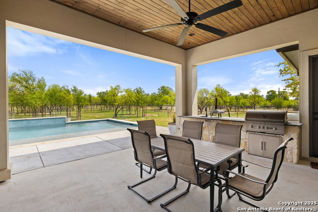 Image 42 of 71 For 10900 Ranch Road 1323