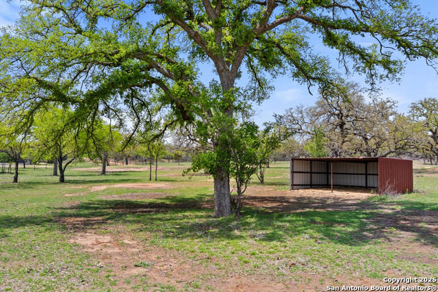 Image 60 of 71 For 10900 Ranch Road 1323