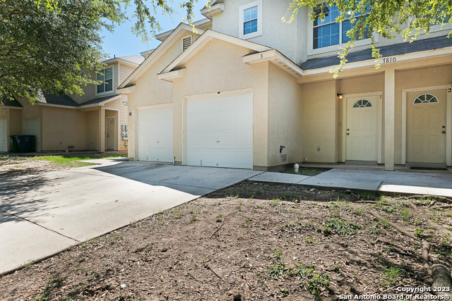 Details for 7810 Kingsbury Wood  4, San Antonio, TX 78240
