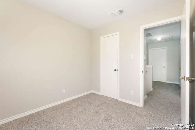 Image 26 of 29 For 7810 Kingsbury Wood  4