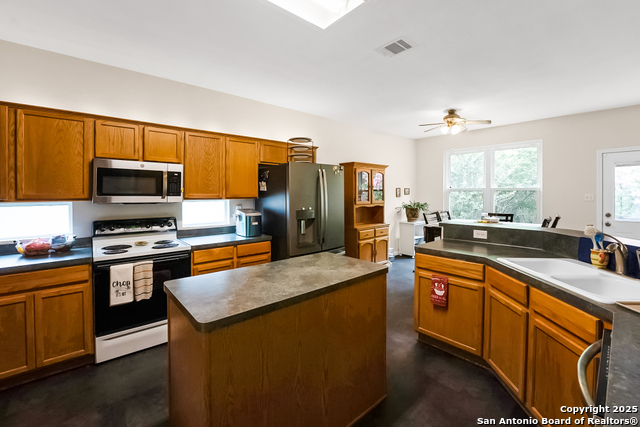 Image 13 of 43 For 8514 Branch Hollow