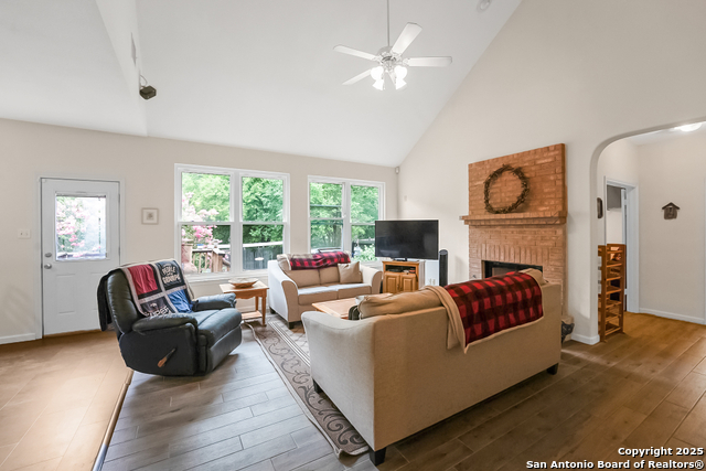 Image 8 of 43 For 8514 Branch Hollow