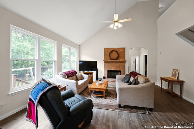 Image 9 of 43 For 8514 Branch Hollow