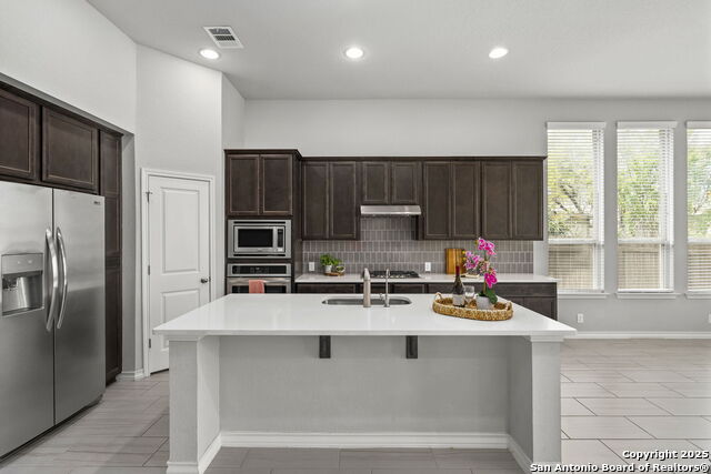 Image 10 of 38 For 9753 Monken