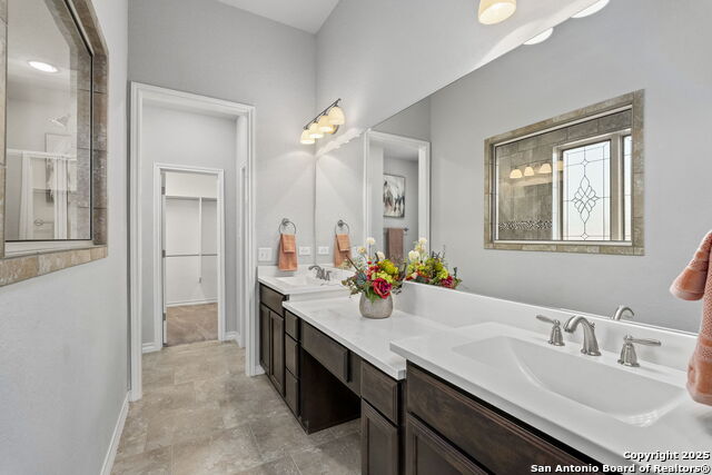 Image 15 of 38 For 9753 Monken