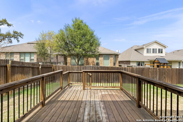 Image 28 of 38 For 9753 Monken