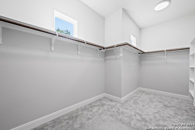 Listing photo id 9 for 1490 Misty Ln