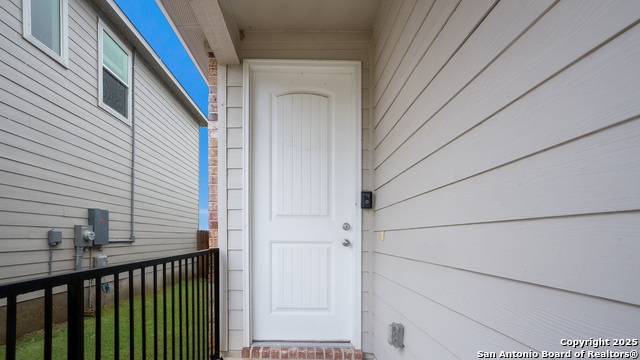 Listing photo id 23 for 4643 Via Sonoma