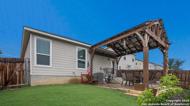 Listing photo id 31 for 4643 Via Sonoma