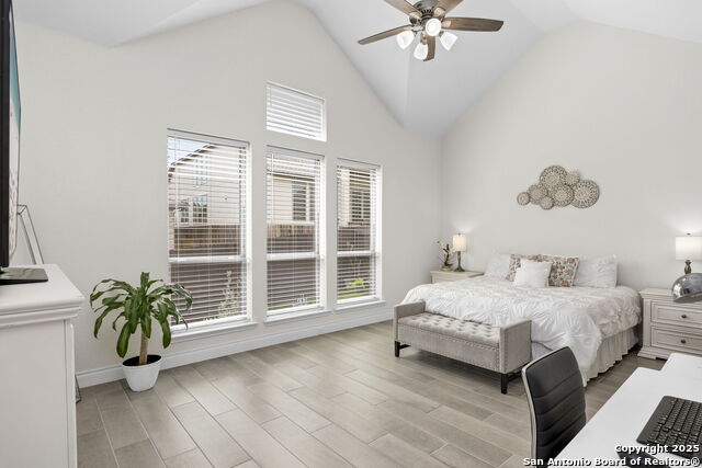 Image 18 of 39 For 9024 Beacon Ridge