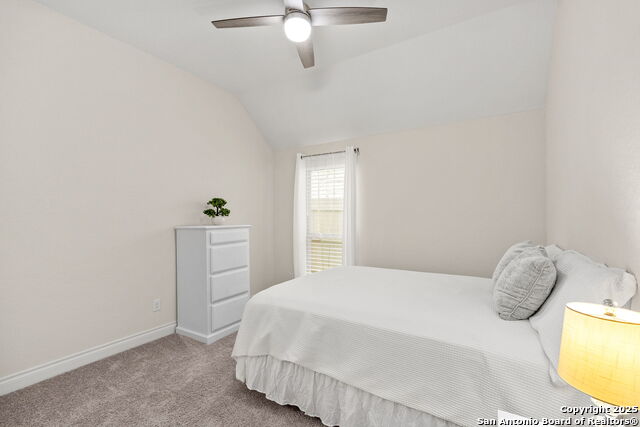 Image 28 of 39 For 9024 Beacon Ridge