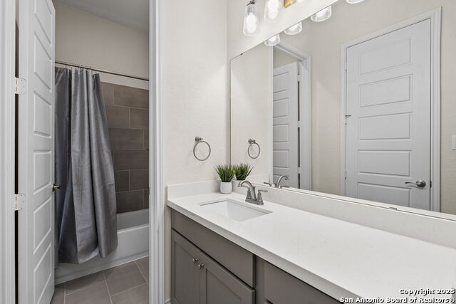 Image 30 of 39 For 9024 Beacon Ridge