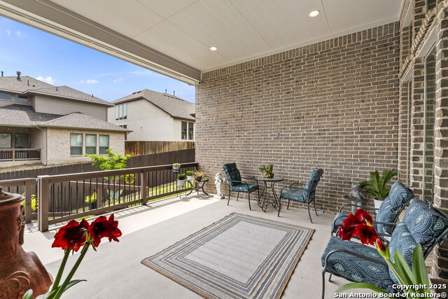 Image 31 of 39 For 9024 Beacon Ridge