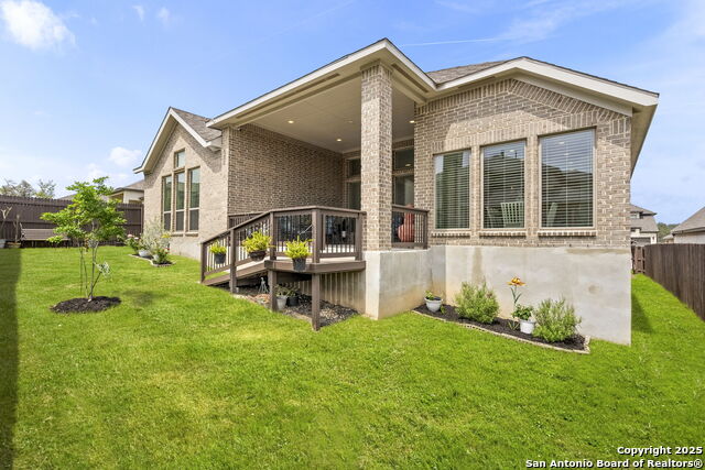 Image 32 of 39 For 9024 Beacon Ridge