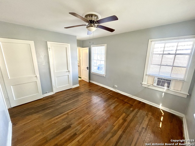 Image 16 of 20 For 425 Maverick Street  7