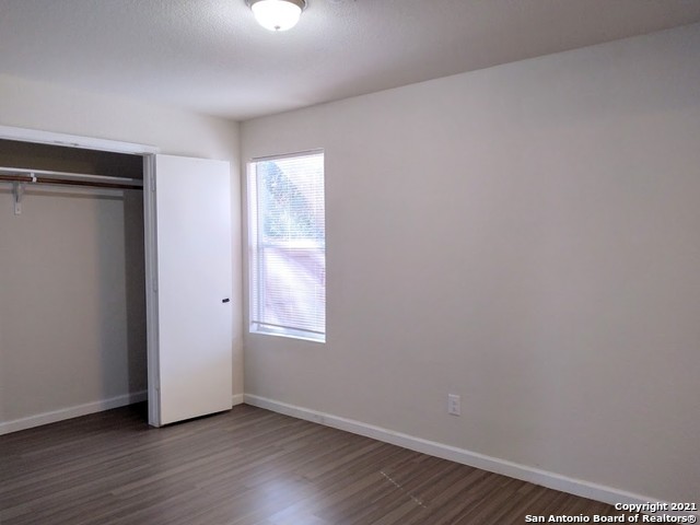 Image 16 of 21 For 1611 Navidad St N 101