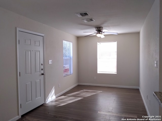 Image 6 of 21 For 1611 Navidad St N 101