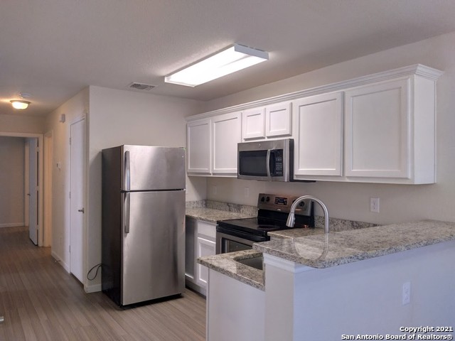 Image 7 of 21 For 1611 Navidad St N 101