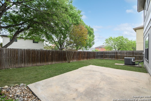 Listing photo id 24 for 6719 Cape Meadow