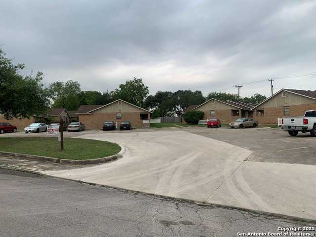 Image 13 of 17 For 4545 Hoeneke St  102