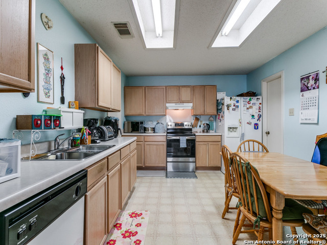 Image 12 of 14 For 6730 Evercrest