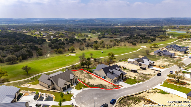 Listing photo id 0 for 1080 Albatross Way