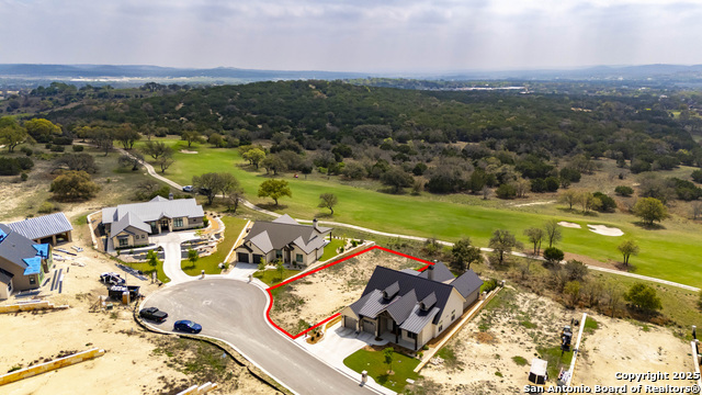 Listing photo id 2 for 1080 Albatross Way