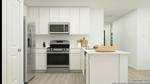 Image 10 of 18 For 305 Alta Vista Ter