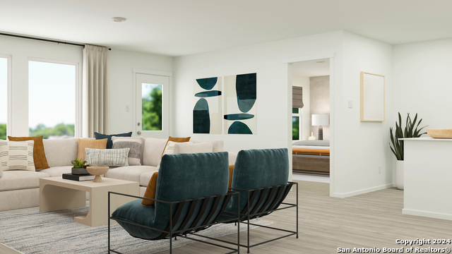 Image 4 of 18 For 305 Alta Vista Ter