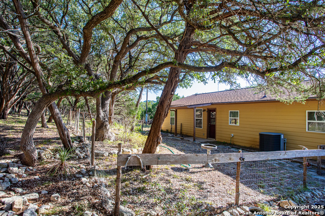 Image 3 of 43 For 2844 Bear Springs Rd